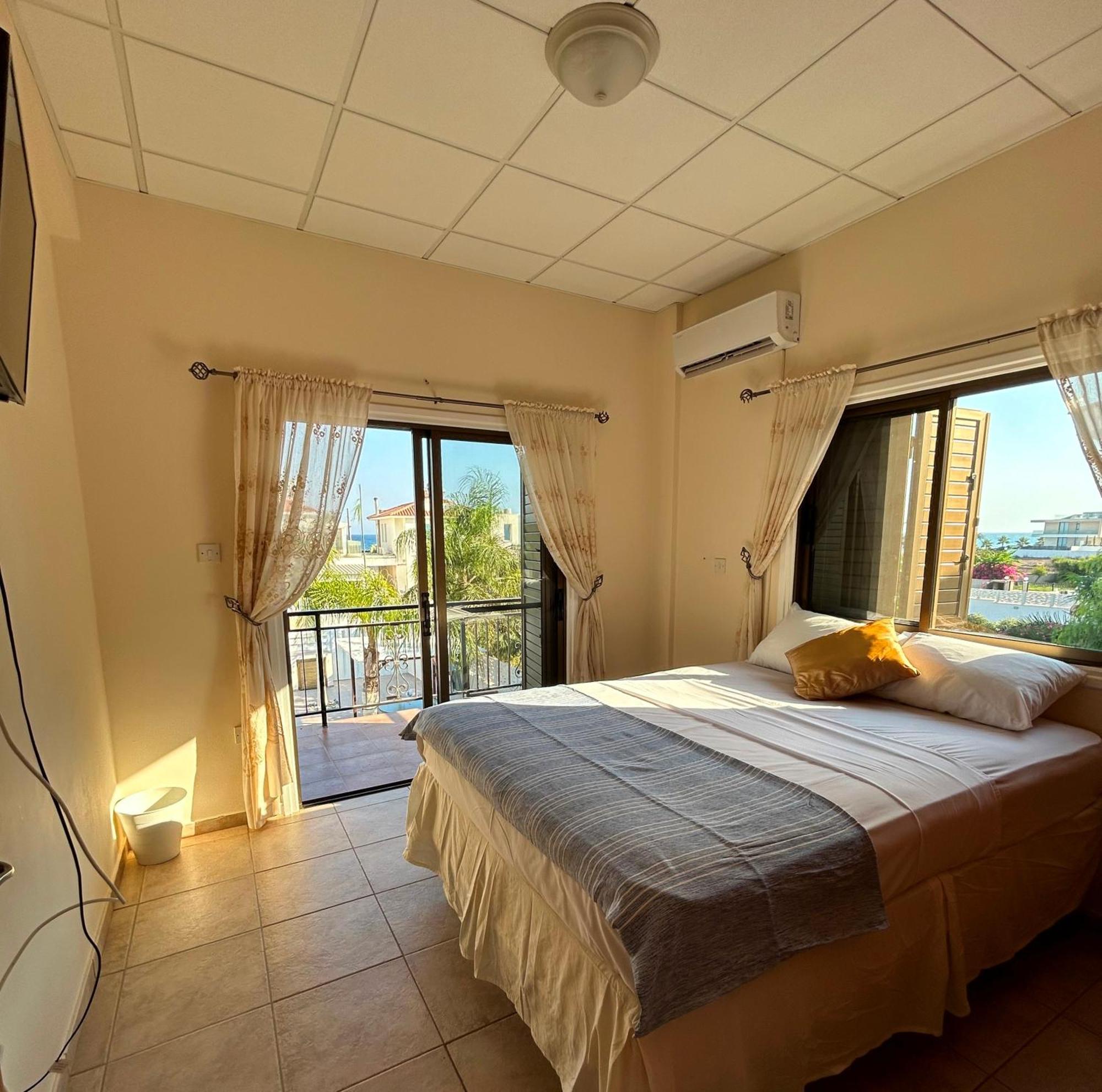 Marina Luxury - Diamond Ajia Napa